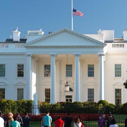 10 AM: The White House